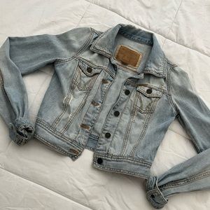 HOLLISTER DENIM JACKET